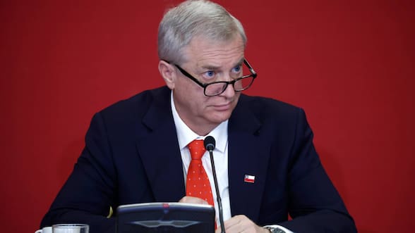 Rebaja del impuesto a las empresas y reintegración del sistema tributario serían graduales entre 2028 y 2030