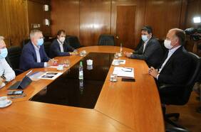 Agricultura cita a presidente de eléctrica de los Matte para reparar daños por derrumbe