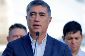 “No son un privilegio”: Mario Desbordes justifica sus vacaciones a un mes de asumir como alcalde de Santiago