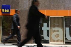 ADR de ItaúCorpbanca experimenta violenta alza en Wall Street, con altos montos transados