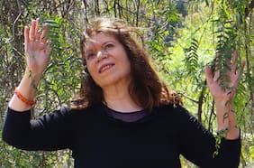 Tita Parra presenta “Estar vivo”, primer adelanto de su nuevo álbum inspirado en su hijo