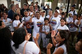 Familiares de presos políticos en Venezuela piden amnistía al régimen de Maduro