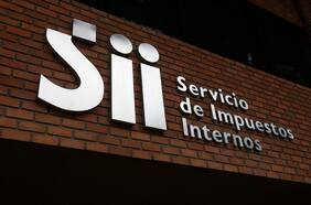 Gobierno nomina consejo tributario: un exdirector del SII y exsubsecretario de Hacienda entre los nombres