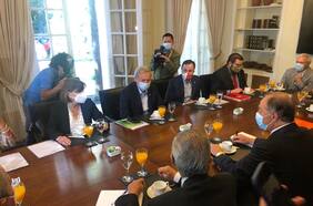 Kast enfrenta error en cifra de crecimiento tras cita con la CPC y dice que PIB tendencial es “un concepto técnico” que no maneja pero eso no va a “cambiar la campaña”