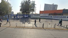 Evacúan Facultad de Administración y Economía de la USACH tras fallecimiento de estudiante en el campus