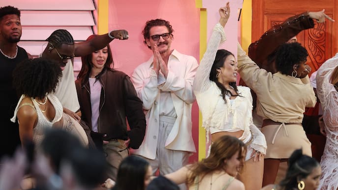 Pedro Pascal, alitas de pollo y banderas: así se hizo notar Chile en el Super Bowl 2026