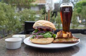 Bar Bulnes: comer y tomar como magallánico en pleno barrio Italia