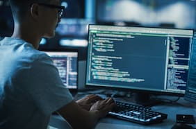 Ingeniería en Informática y mercado laboral: ¿Por qué es una de las carreras más demandadas?