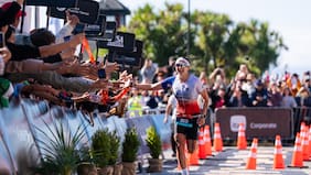 La chilena Macarena Salazar se impone en la primera edición del Ironman 70.3 de Puerto Varas
