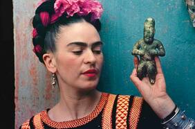 Bellas Artes de México investiga a un millonario que dijo haber quemado dibujo de Frida Kahlo