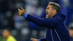 Técnico de Cruzeiro valora el punto conseguido ante la UC y las emprende contra el arbitraje