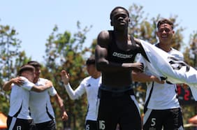 El potente mensaje de Manley Clerveaux tras su polémico castigo en Colo Colo: “Hablan y no saben ni una mier… de mí”