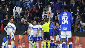 “Una decisión, cuanto menos, polémica”: en Brasil critican la expulsión en Cruzeiro y celebran el empate ante la UC