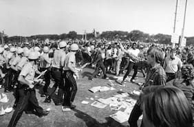 La “sangrienta” Convención Demócrata de 1968: el hito político de EE.UU. que marcó a los medios y a la cultura pop