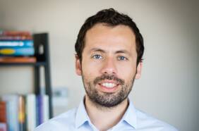 Christopher Martínez, doctor en Ciencia Política: “Se repite que Chile es hiperpresidencialista y esa es una tesis engañosa”