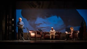 Teatro Camilo Henríquez revive caso Quemados y memoria en dictadura