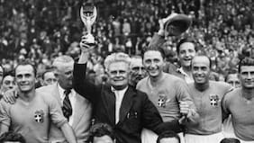 Scaloni busca igualar la marca: la historia de Vittorio Pozzo, el único técnico bicampeón de la Copa del Mundo