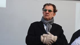 Los albos ya tienen un 9: Aníbal Mosa descarta a Damián Pizarro y Popín Castro y aborda el Caso Viáticos