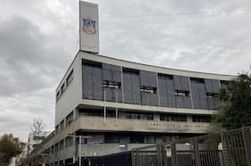 Profesores del Instituto Nacional anuncian paro de advertencia y exige renuncia del director de Educación de Santiago