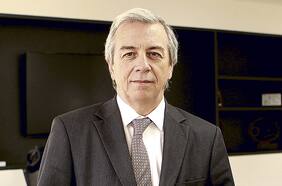 Presidente de Codelco, Juan Benavides, renuncia al directorio a dos meses de completar su periodo