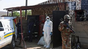 Dos tiroteos en Sudáfrica dejan al menos 27 muertos y 26 heridos
