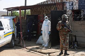 Dos tiroteos en Sudáfrica dejan al menos 27 muertos y 26 heridos