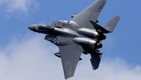 Cómo EEUU rescató al aviador de su Fuerza Aérea tras el derribo de uno de sus aviones en Irán