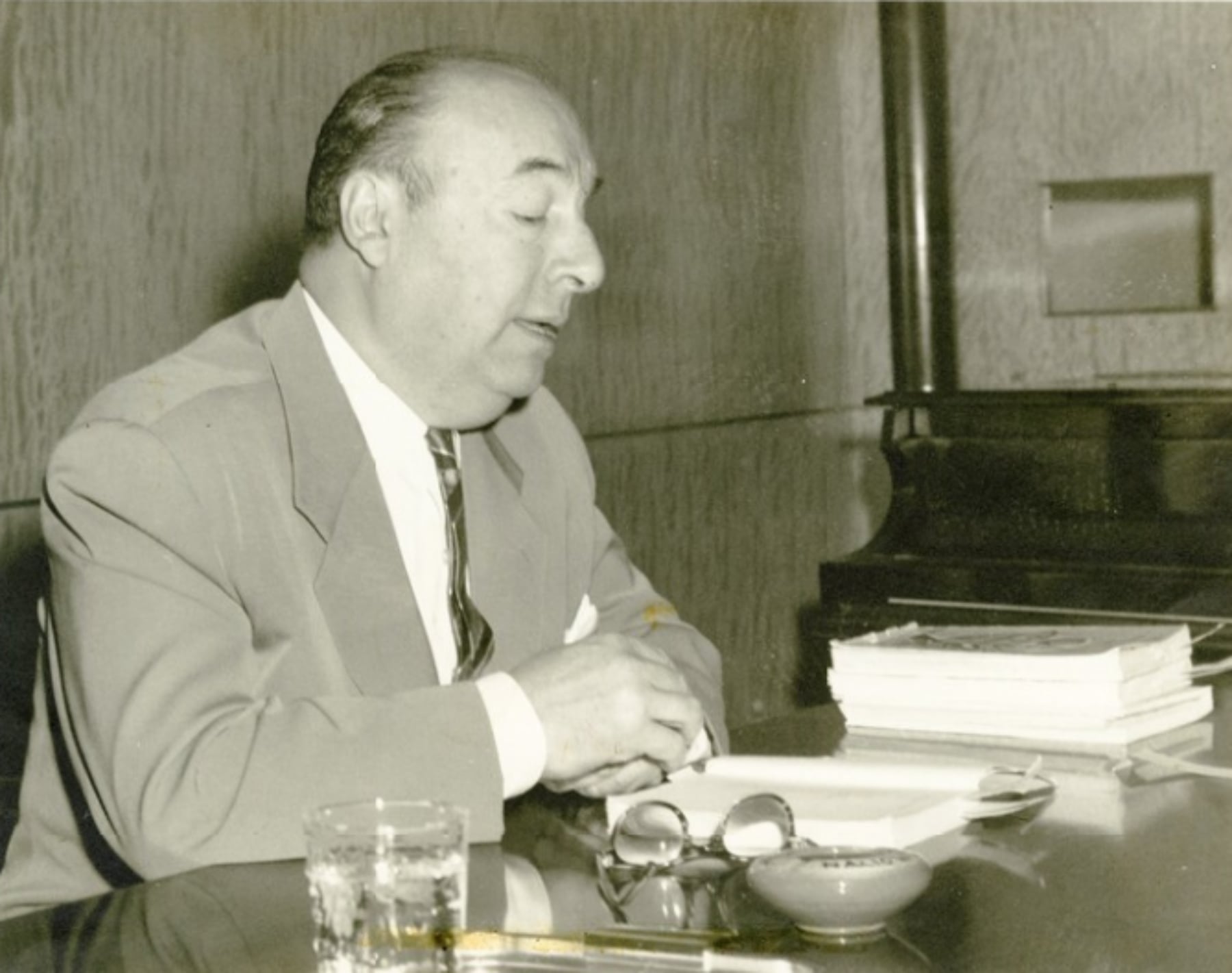 Candidato, embajador y Nobel: los políticos y agitados años finales de Pablo Neruda