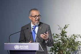 Director general de la OMS llama a la calma a residentes de Tenerife por evacuación de crucero con contagios de hantavirus