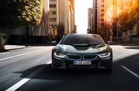 Conoce el nuevo deportivo ecológico de Karol Lucero