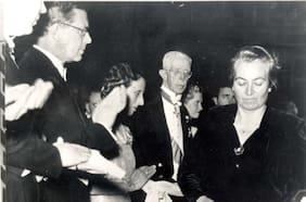 “Es un grito el recobrar”: cómo la Biblioteca Nacional resguarda hoy el vasto legado de Gabriela Mistral