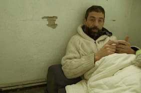 Fernando Lasalvia vivió en una pieza con la caja de alimentos del gobierno y 65 mil pesos