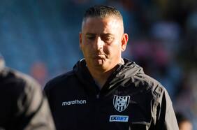 Suma seis derrotas consecutivas: el complicado momento de Huachipato que tiene tambaleando a Jaime García