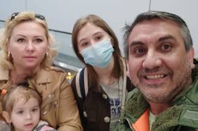 Primer chileno repatriado desde Ucrania: “Aviones rusos, tanques y soldados se movían entre nosotros; fue dramático”