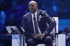 El emotivo adiós del legendario árbitro Carlos Bernardes al tenis profesional tras 40 años