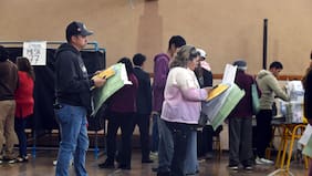 “Más de 38.000 solicitudes a nivel nacional”: Carabineros explica que alta demanda es la causa de la caída de Comisaría Virtual