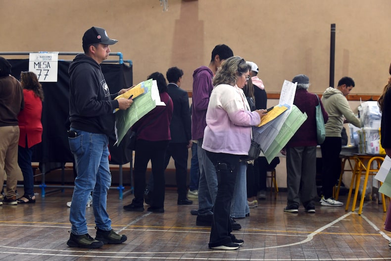 Fotos referenciales Elecciones Municipales 27/10/2024
