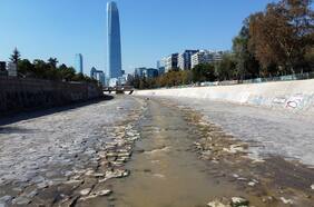 Primer mes de invierno en la capital se consolida como el menos lluvioso desde la megasequía de 1998