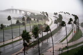 Miles evacúan sus hogares en Filipinas ante llegada de tormenta tropical