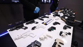 Operación 3D: banda dedicada al tráfico de armas suma 65 imputados, entre ellos una carabinera y un militar