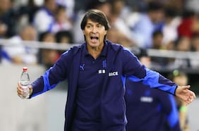 Con Palestino y Boca Juniors en el horizonte: la advertencia de Daniel Garnero por el complicado calendario de la UC