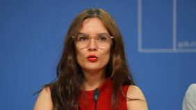 “Son provocaciones”: Vallejo responde críticas de Jadue y defiende que “la política exterior no se construye con ironías fáciles”