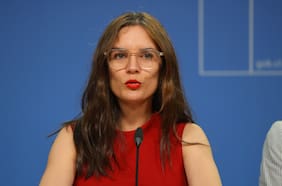 “Son provocaciones”: Vallejo responde críticas de Jadue y defiende que “la política exterior no se construye con ironías fáciles”