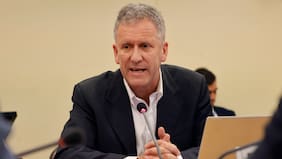 Muñoz afirma que tres funcionarios de EE.UU. le comunicaron riesgos del cable chino y que transmitió información a Presidencia