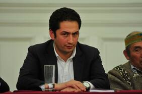 Decretan medidas cautelares para círculo de Diego Ancalao: ex candidato presidencial será formalizado el próximo lunes por delitos electorales