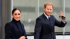 El príncipe Harry y Meghan Markle llegan a Reino Unido para su estancia prolongada