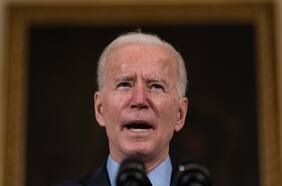 Biden dice que “actuará rápido” para aprobar plan de ayuda