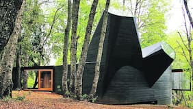 La casa en el bosque: El poema de Smiljan Radic a Vilches