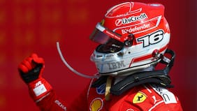 Se enciende la F1: Charles Leclerc aprovecha los problemas mecánicos de Antonelli y se corona en Silverstone