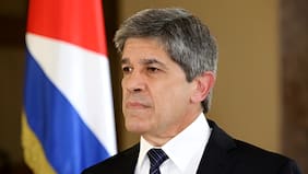 “Seríamos ingenuos si no lo hiciéramos”: Cuba advierte que se prepara ante una posible intervención militar de EE.UU.